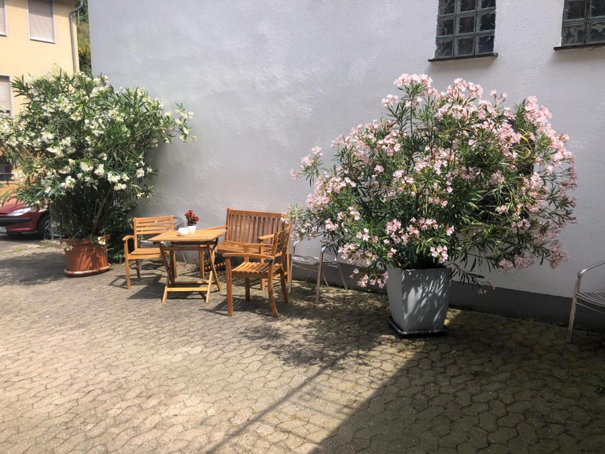 Schoene Ferienwohnung Gewoelbekeller Fachwerkhaus Bacharach Luaran gambar